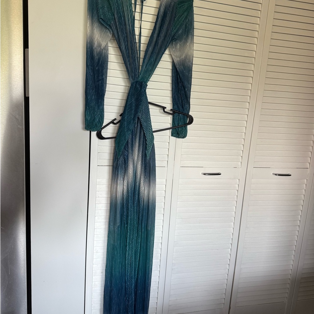 Elegant Blue Ombre Maxi Dress - Picture 4 of 7